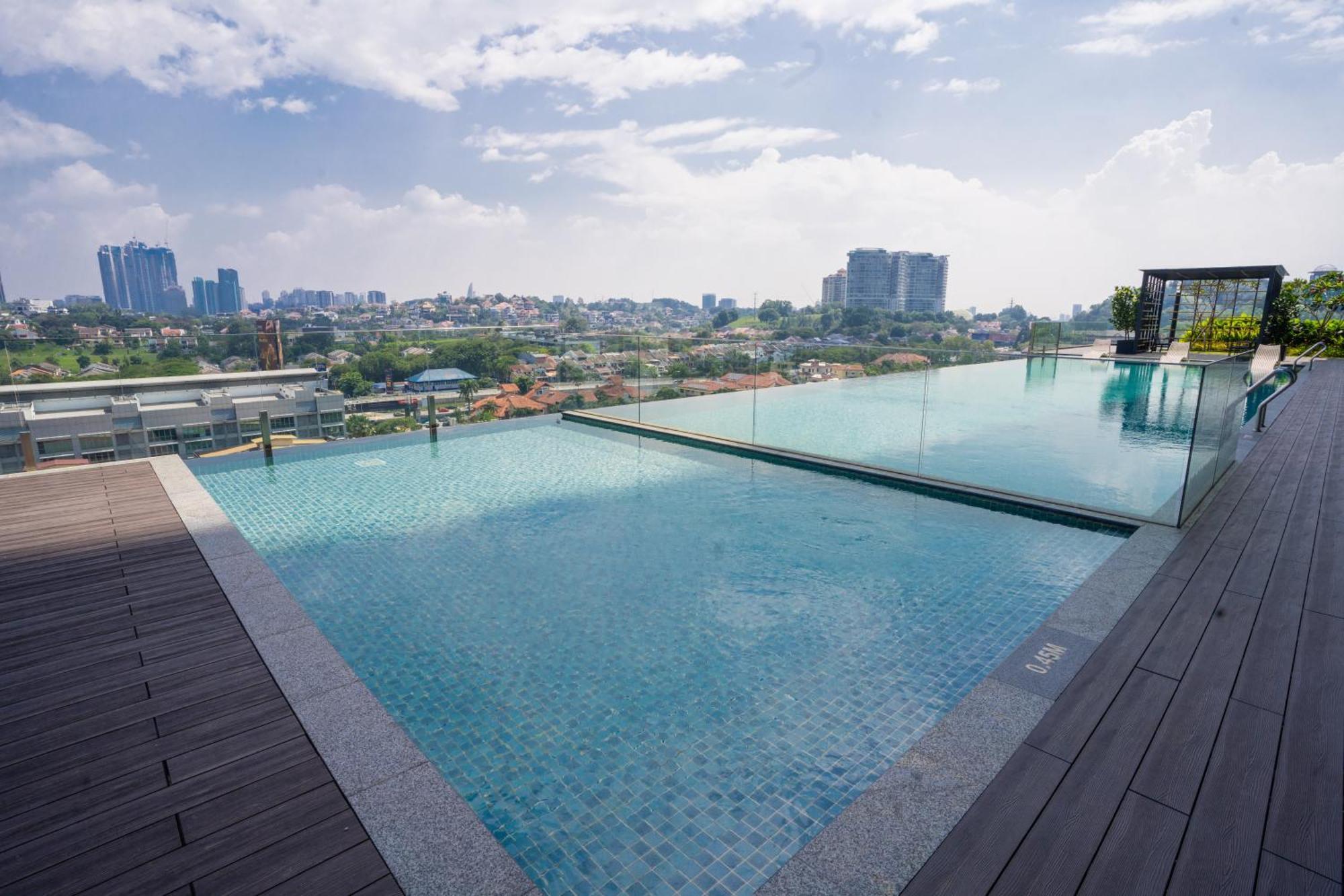 Societe Suites By Ihost Global Kuala Lumpur Extérieur photo