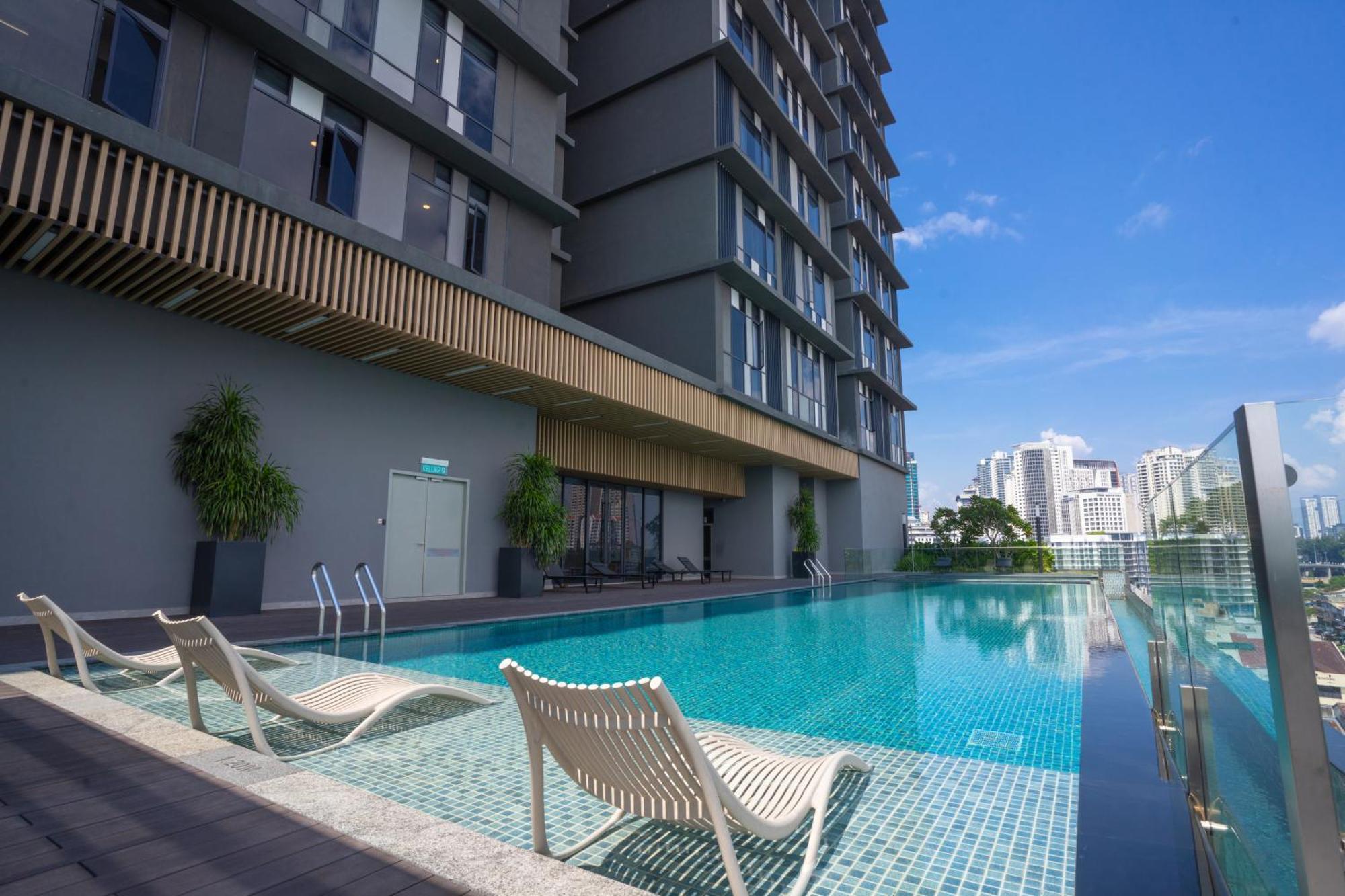 Societe Suites By Ihost Global Kuala Lumpur Extérieur photo
